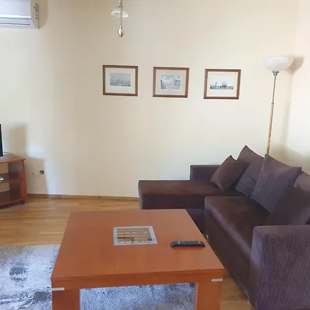 хармония Apartament Goţe Delcev